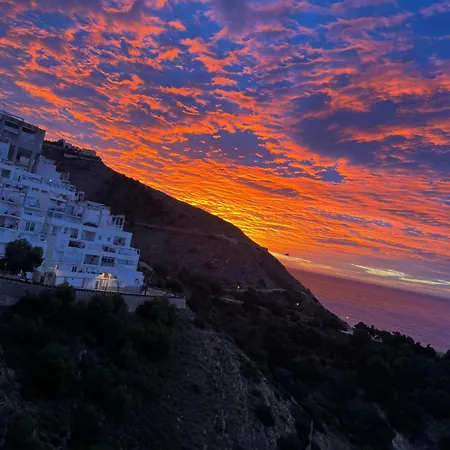 Trinisol 2 Апартаменты *